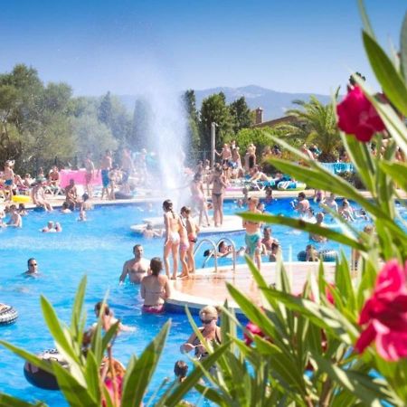 Castell Montgri - Mobile Homes By Lifestyle Holidays Л'Естартіт Екстер'єр фото