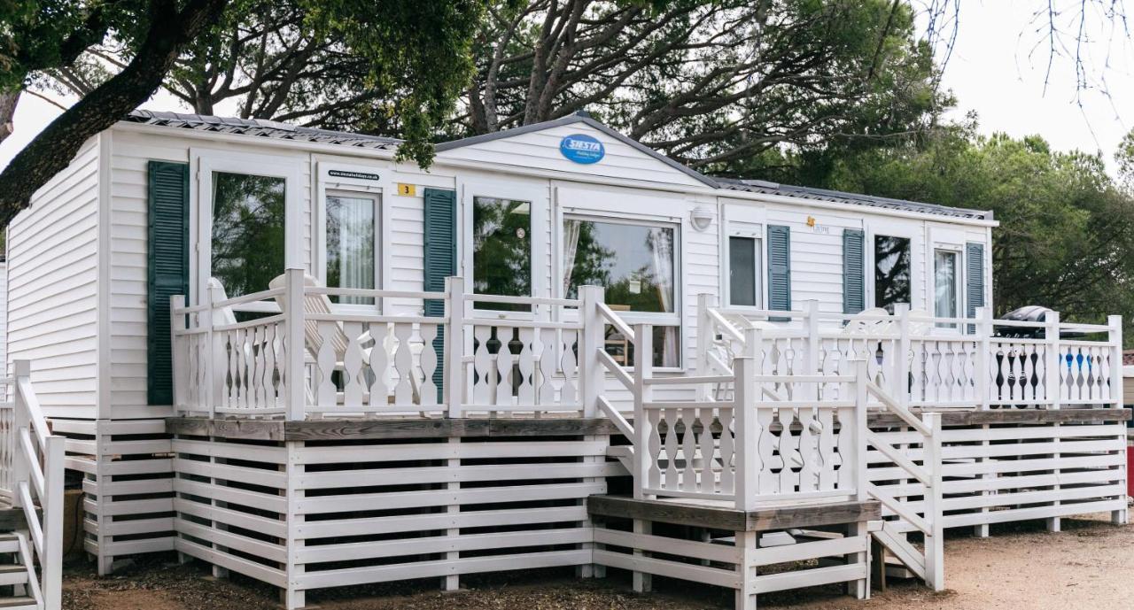 Castell Montgri - Mobile Homes By Lifestyle Holidays Л'Естартіт Екстер'єр фото